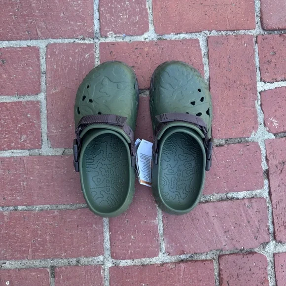 Crocs All Terrain Atlas Green Clogs - Picture 3 of 6